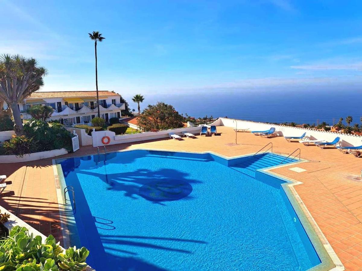 Sunny Tenerife Apartment - Ocean Views 塔科龙特 外观 照片