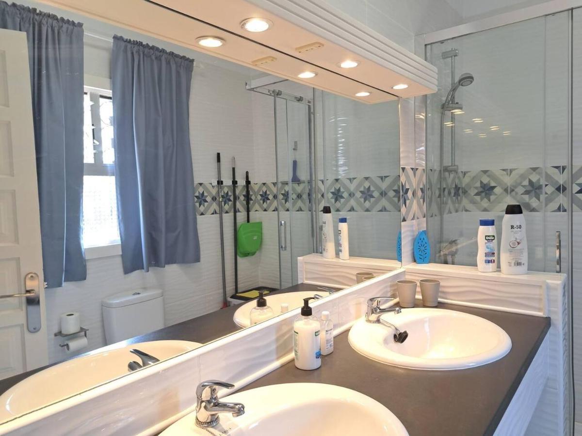 Sunny Tenerife Apartment - Ocean Views 塔科龙特 外观 照片