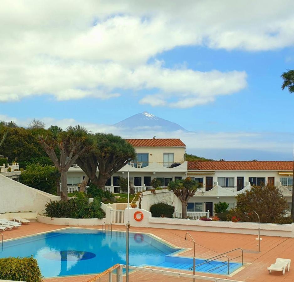 Sunny Tenerife Apartment - Ocean Views 塔科龙特 外观 照片