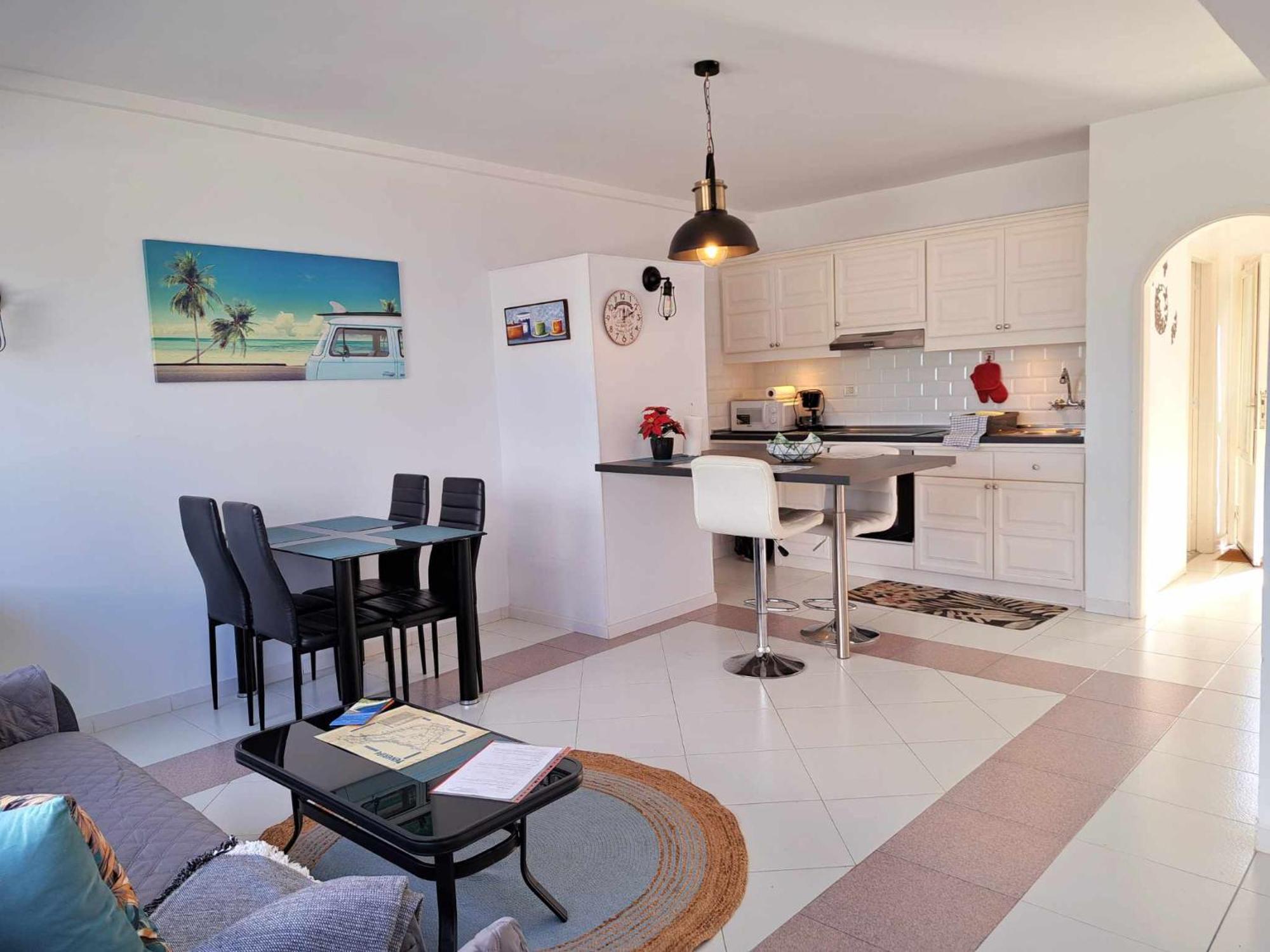Sunny Tenerife Apartment - Ocean Views 塔科龙特 外观 照片