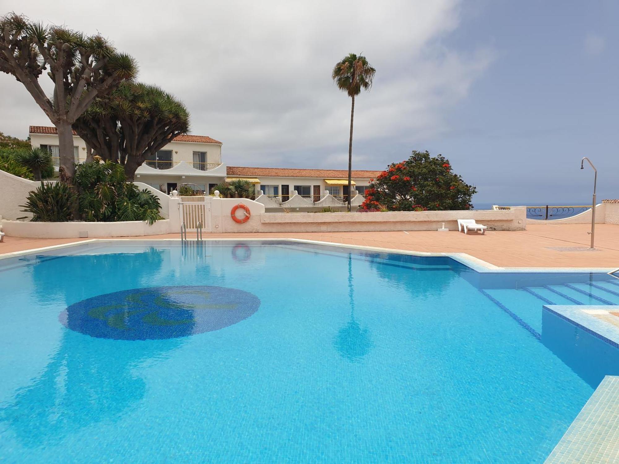 Sunny Tenerife Apartment - Ocean Views 塔科龙特 外观 照片